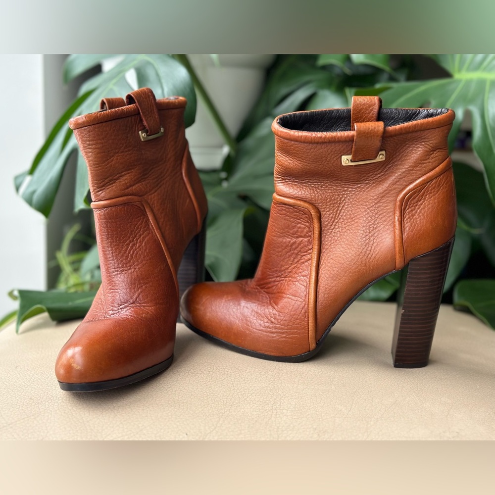 Rachel Zoe cognac boots 5” heel